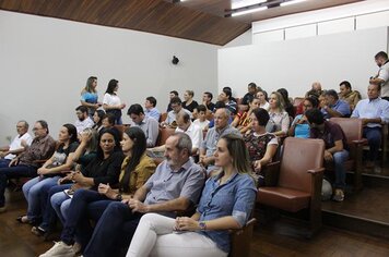 Foto - ASPAC em parceria com o Ministério Público da Comarca de Colorado, promove reunião para tratar do controle populacional e zoonose dos animais de rua.