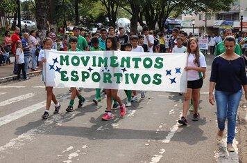 Foto - Vereadores participam da Semana da Pátria