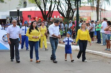 Foto - Vereadores participam da Semana da Pátria