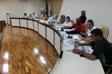 Legislativo aprova projeto 2895 em sessão extraordinária