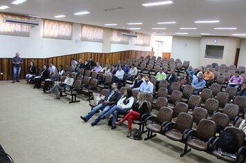 Foto - FOTOS DA REUNIÃO PROMOVIDA PELA 15º REGIONAL DE SAÚDE DE MARINGÁ